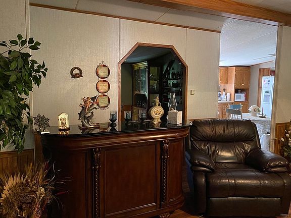 5th image of 456 County Road 3540