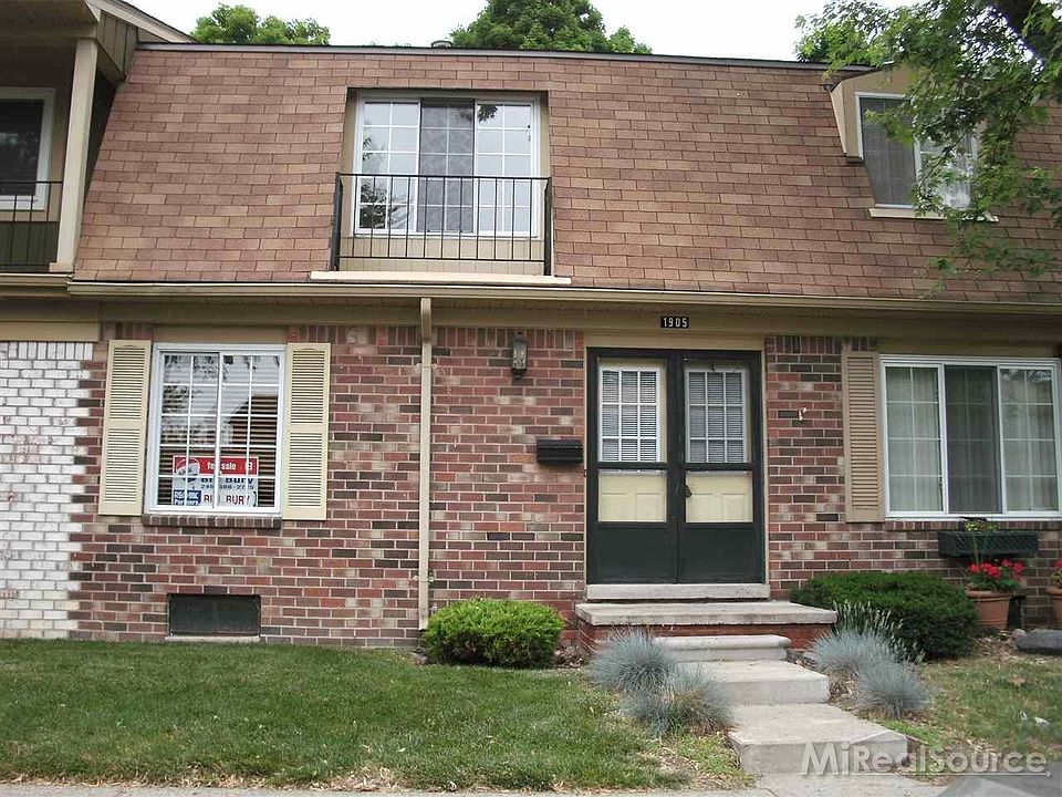 1st image of 1905 Wickham St #1