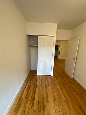 Rented by Oxford Property Group | media 10