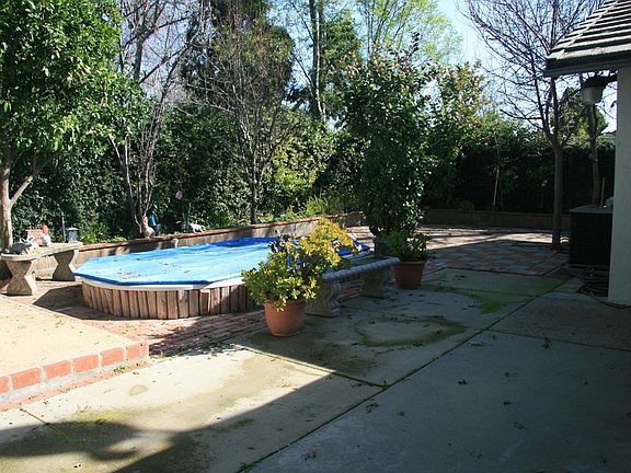 2nd image of 8430 Glassport Ave