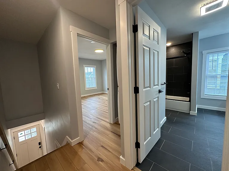 128 Caroline Ave #2 — Photo 35