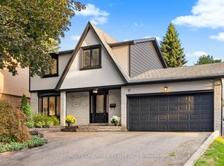 11 Jondan Cres, Markham, ON L3T 3Z4