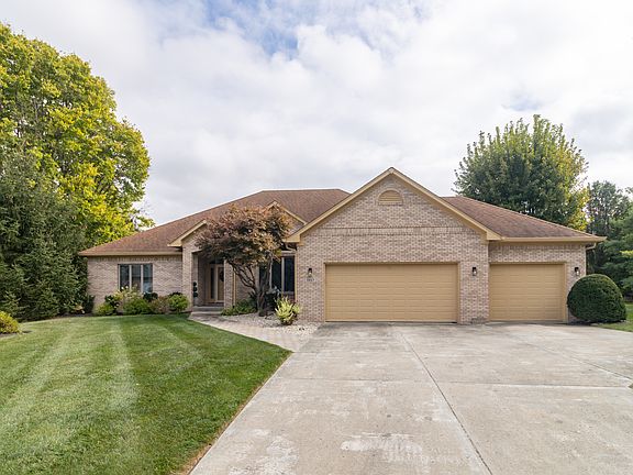 2nd image of 1057 N Cambridge Ct