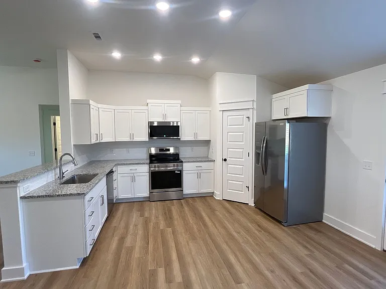 2441 E Timber Oak St — Photo 5
