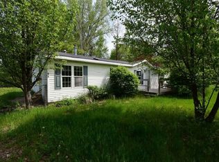 474 W Baker Rd, Hope, MI 48628