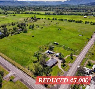 5225 Dodge Rd, White City, OR, 97503