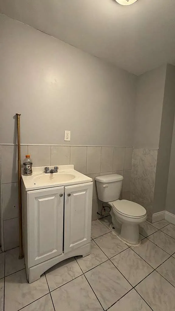 2 bed, $2,850 — Photo 4