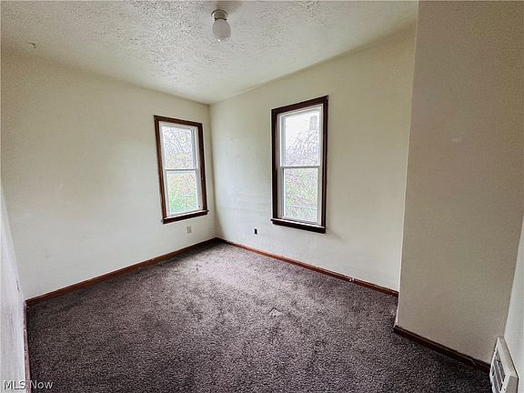 4th image of 1754 E 30th St