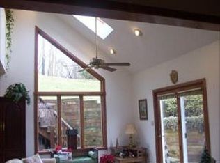 14 Hillcrest Dr, Landenberg, PA 19350