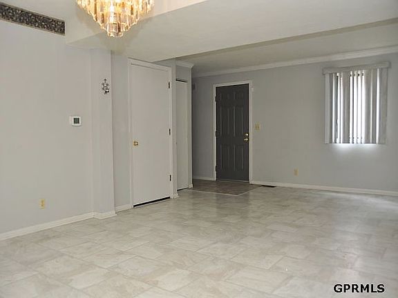 5th image of 3310 Florence Blvd