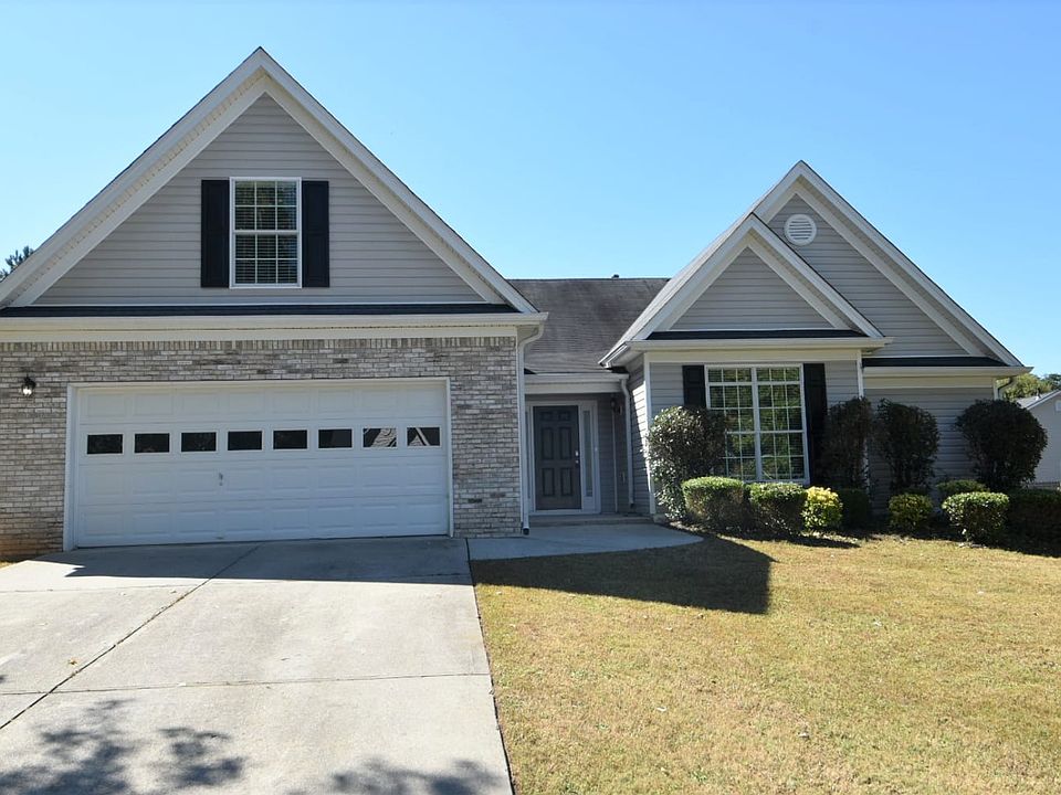 1st image of 1870 Charleston Oak Cir
