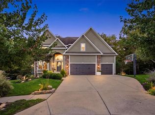 23811 W 121st St, Olathe, KS 66061