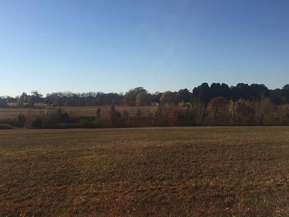 2nd image of 51 Holder Ln