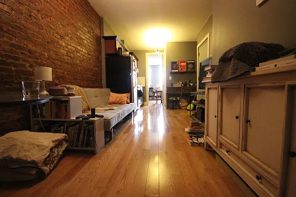 Rented by Nooklyn NYC LLC | media 20