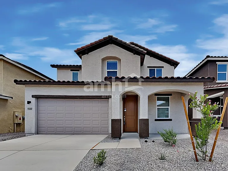 9588 E Harkes Dr — Photo 1