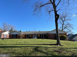 104 Stuart Dr, Winchester, VA 22602