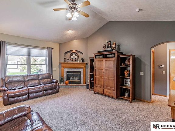 5th image of 11902 S 52nd St