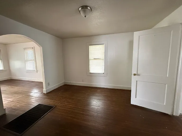 1807 N Atlanta Ave — Photo 7