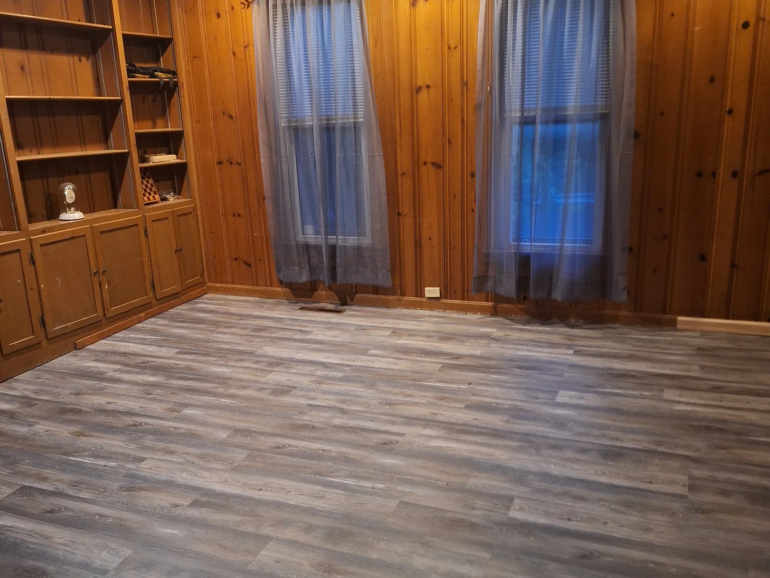 3 bed, 1.5 bath, 1184 sqft, $1,400 — Photo 1