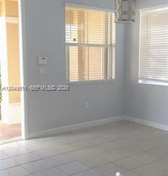 4163 NE 11th St #Townhouse 4163 — Photo 11