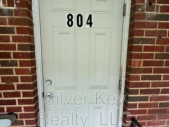 2nd image of 804 Ingleside Ave Unit 3