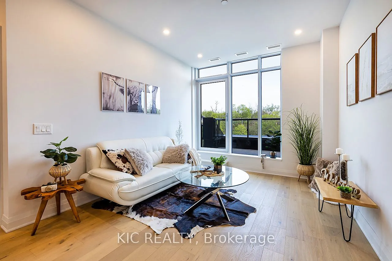 2 bed, $2,750 — Photo 2