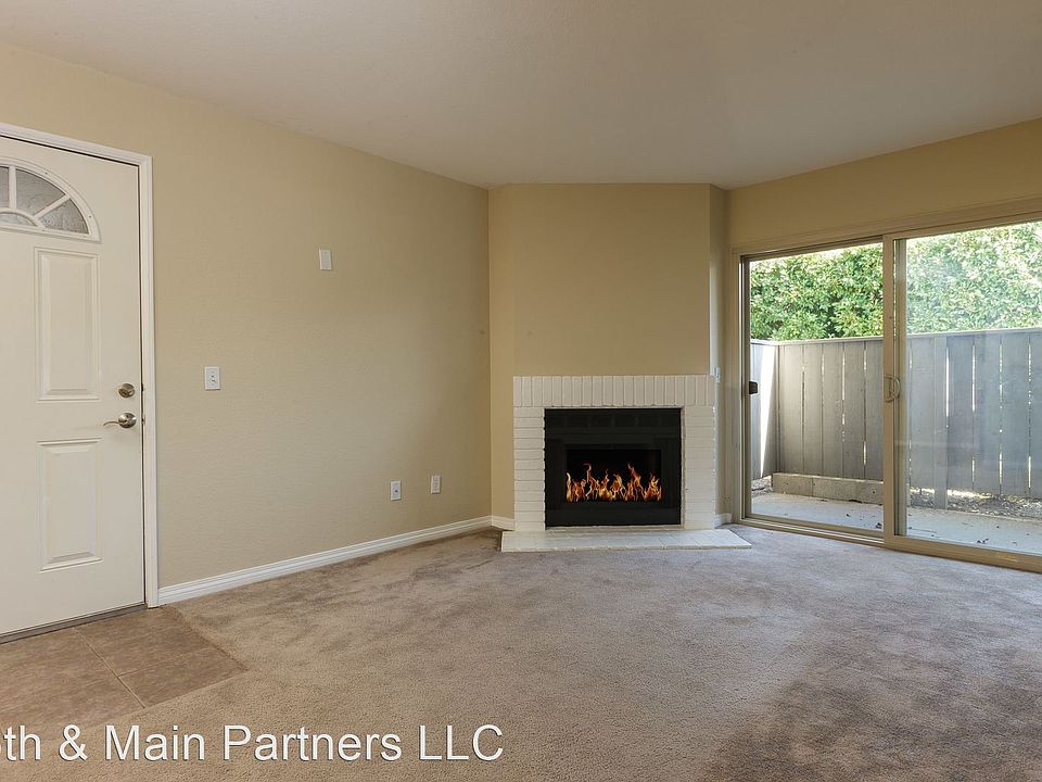 2nd image of 2930 Alta View Dr #F207