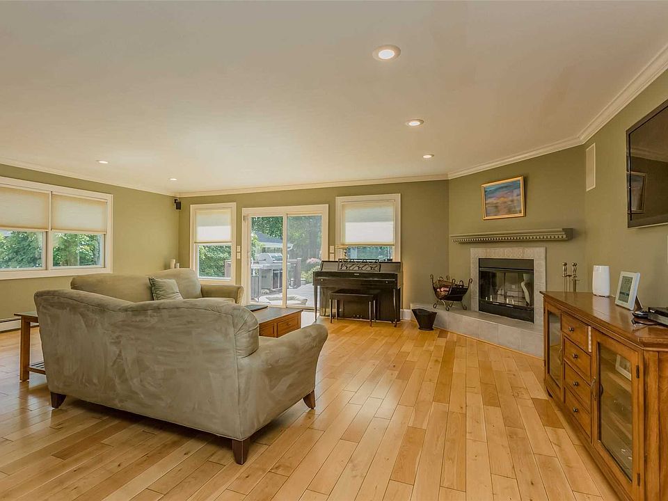 1st image of 454 Sylvan Ave