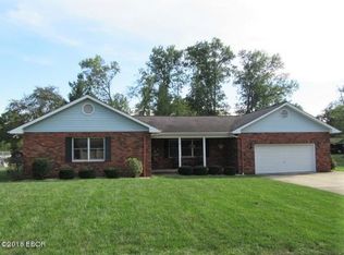 12 Curtis Ct, Mount Vernon, IL 62864