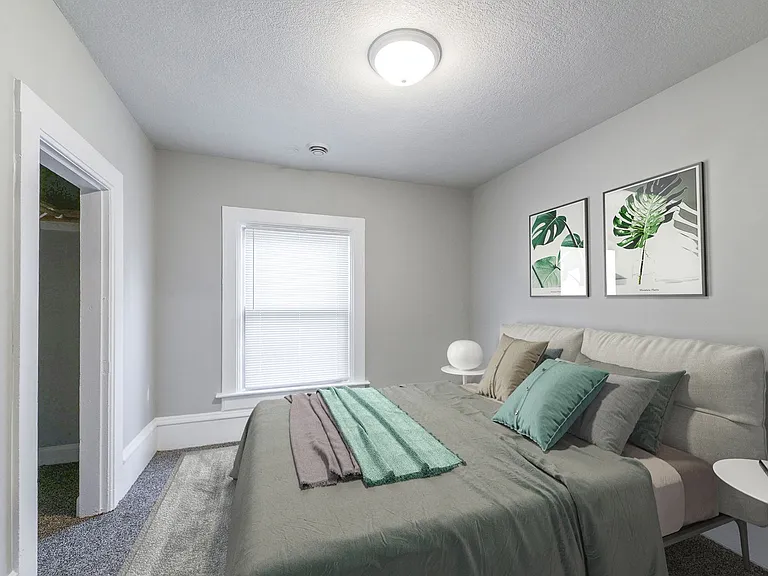 1823 Quincy St NE — Photo 7