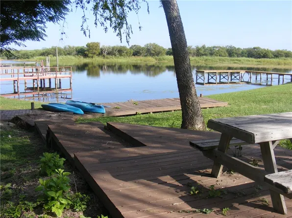 606 County Road 372, Sandia, TX 78383