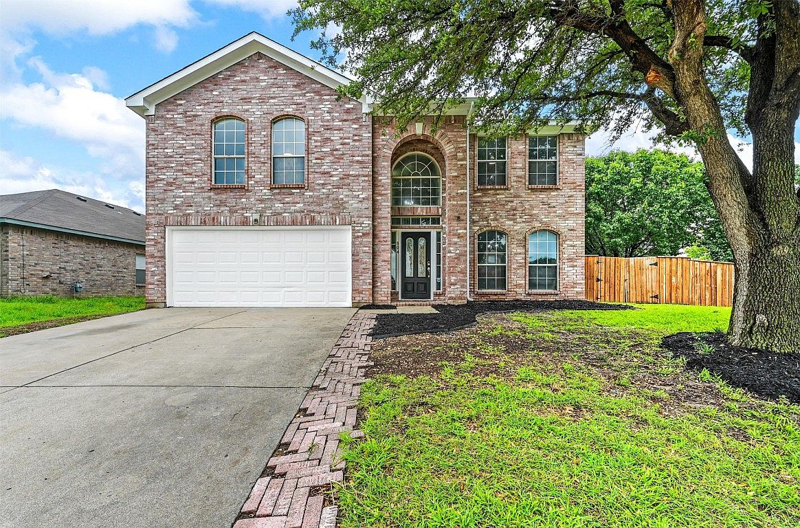 2804 Earle Dr, Grand Prairie, TX 75052 Zillow