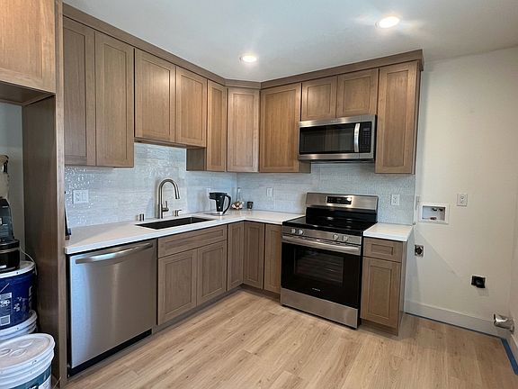 2nd image of 43858 Rimvale Ave #Adu