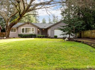 7947 Mortland Dr, Clinton, WA