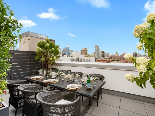 50 Clinton Street image 2 of 20