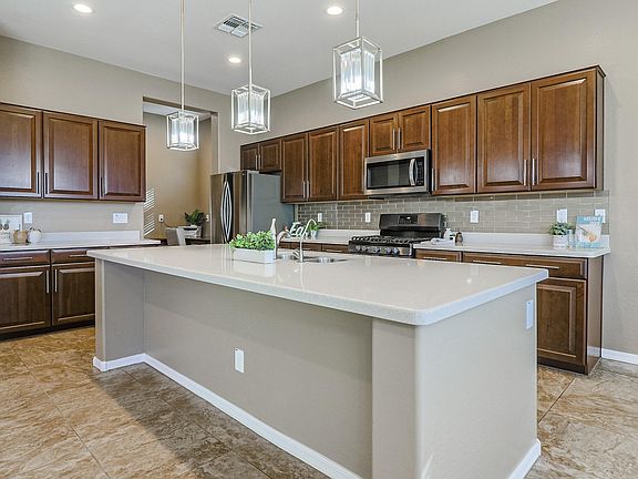 4th image of 4124 N 185th Dr