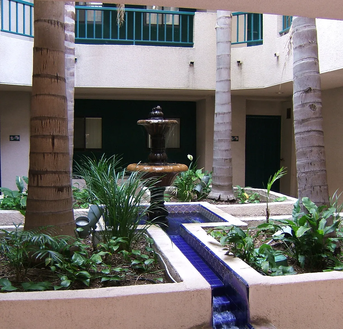 Portofino Place Apartments — Photo 2