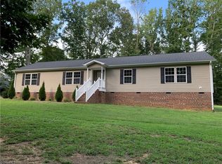 3958 Carriage House Cir, Trinity, NC 27370