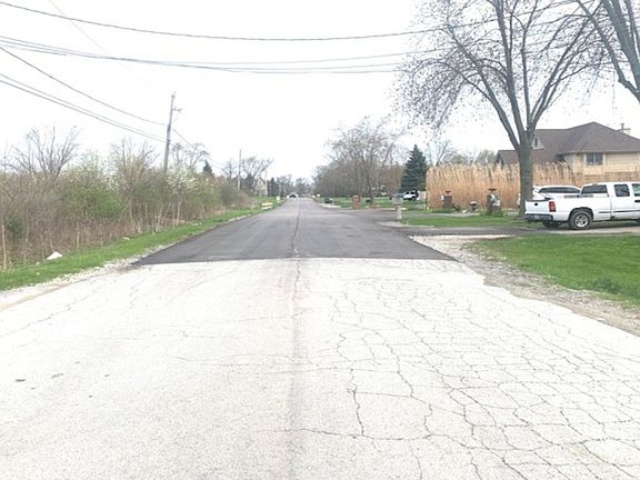 5th image of 23225 Wentworth Ave