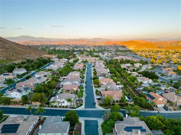 23921 Hollingsworth Dr, Murrieta, CA 92562