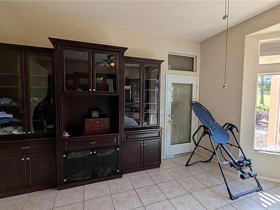 2nd image of 2729 Spalding Dr