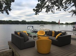 87 S Beaver Lake Rd, New Richland, MN 56072