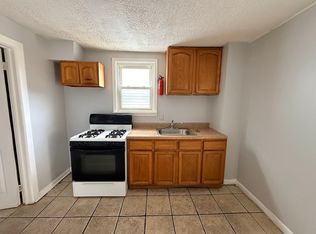 12 Edmonds Pl #2F, Newark, NJ 07112