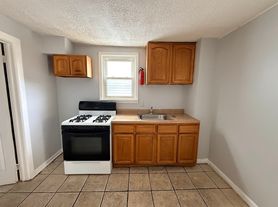 12 Edmonds Pl