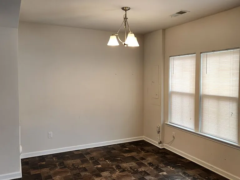 16636 Thornapple Run — Photo 5