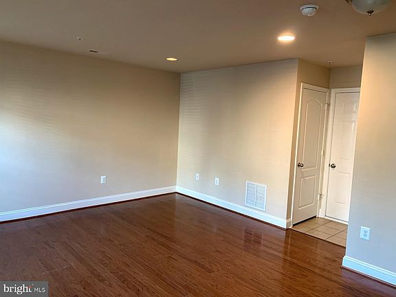 5th image of 11876 Country Squire Way