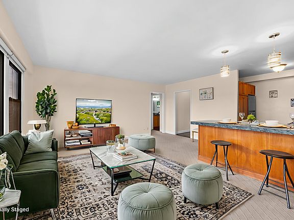 5th image of 4880 N Marine Dr APT 606