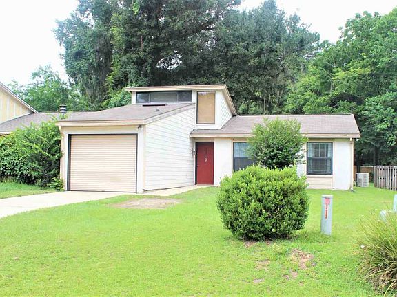 2nd image of 2455 Manzanita Ct