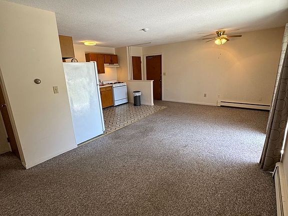 4th image of 382 River St #3A