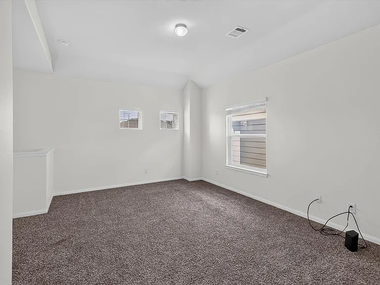 24839 Goldoni Dr — Photo 31